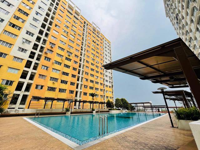 Apartment for sale in Port Klang, Selangor