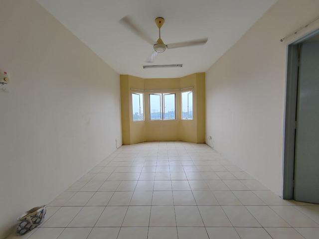 Apartment for sale in Petaling, Subang Jaya