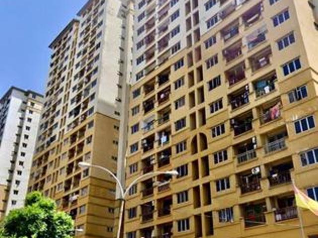 Apartment for sale in Bandar Utama, Petaling Jaya