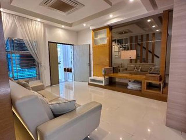 Townhouse for sale in Paya Terubong, George Town