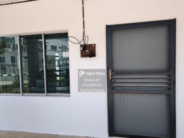 House for rent in The Light Waterfront, George Town