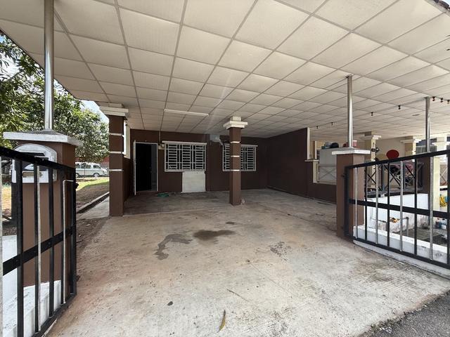 Terraced House for sale in Batu Pahat, Johor