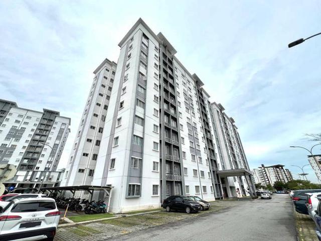 Apartment for sale in Petaling, Alam Impian