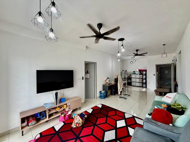 Apartment for sale in Tanjong Sepat, Selangor