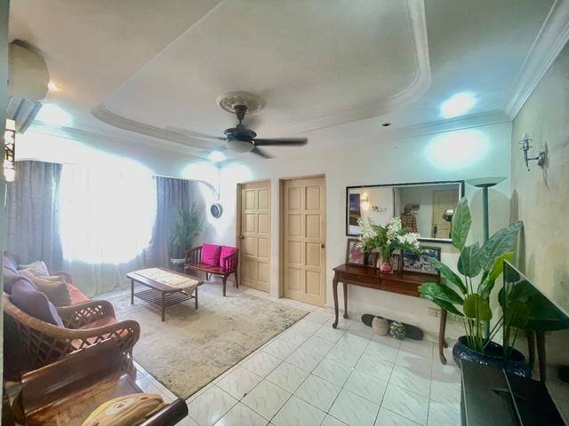 Flat for sale in Country Heights Damansara, Kuala Lumpur