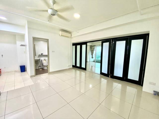 Serviced Residence for sale in Petaling, Damansara Damai