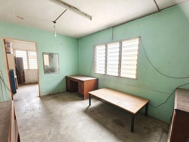 Flat for sale in Kajang, Langat