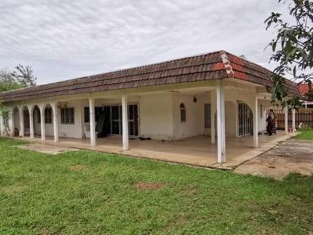 Bungalow for sale in Selayang, Selangor