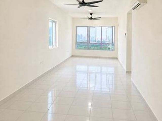 Apartment for rent in Tanjong Sepat, Selangor