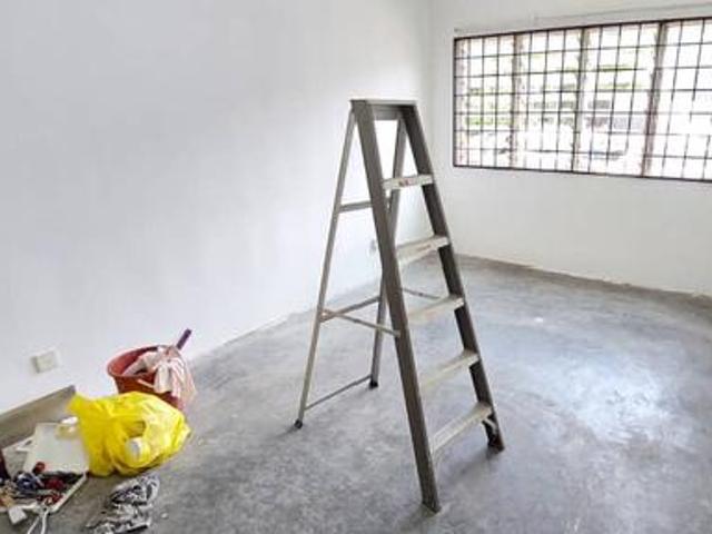 Apartment for sale in Petaling, Subang Jaya