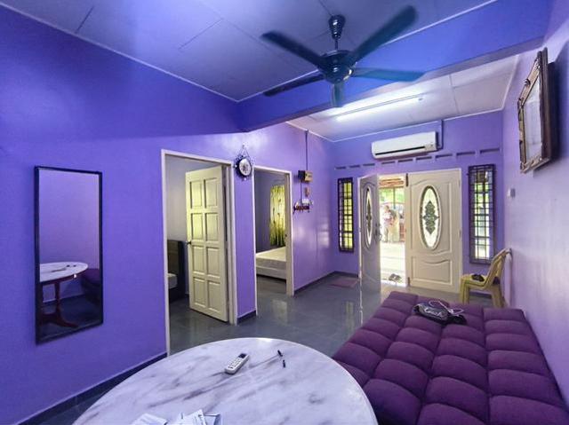 Terraced House for sale in Malaka