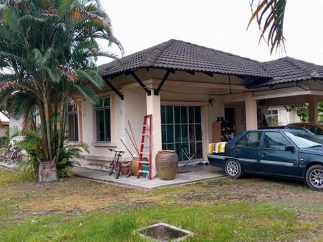 Bungalow for sale in Selayang, Selangor
