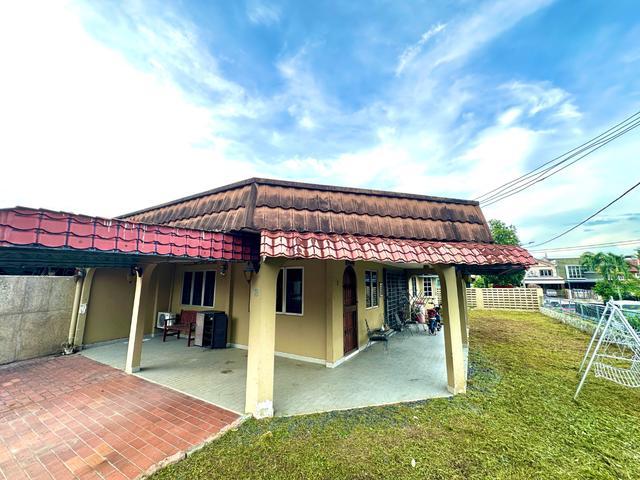Terraced House for sale in Petaling, Damansara Damai
