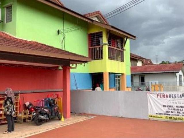 Townhouse for sale in Country Heights Damansara, Kuala Lumpur