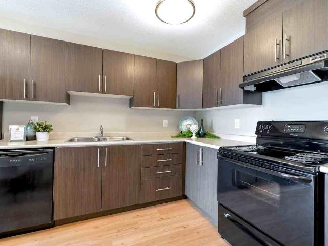 Apartment for rent in Wedgewood, Alberta