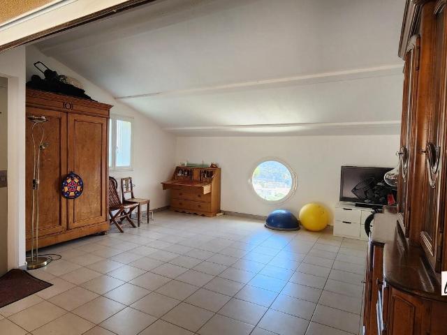 Maison vente à Arrondissement de Toulon, Toulon