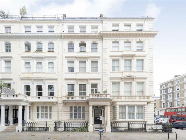 House for rent in South Kensington, Greater London