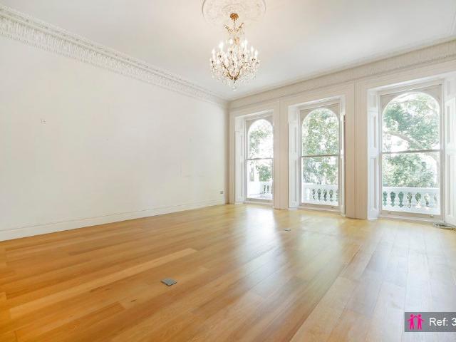 Apartment for rent in South Kensington, Greater London