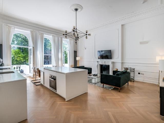 Apartment for rent in South Kensington, Greater London