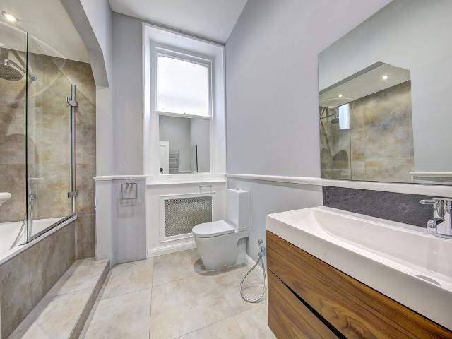 Apartment for rent in Royal Borough of Kensington and Chelsea, Greater London
