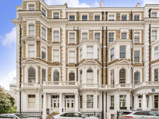Apartment for rent in South Kensington, Greater London
