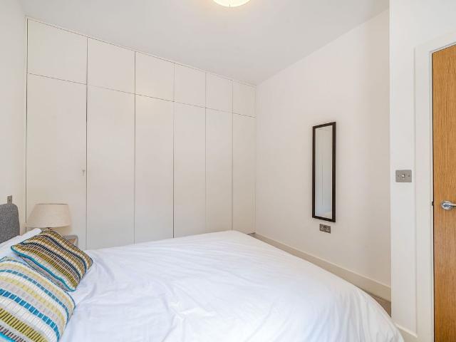 Apartment for rent in South Kensington, Greater London