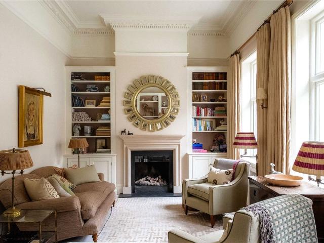 Apartment for rent in South Kensington, Greater London