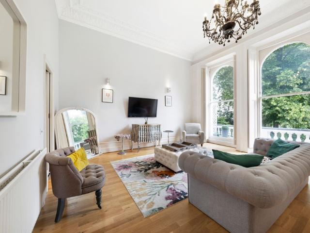 Apartment for rent in South Kensington, Greater London