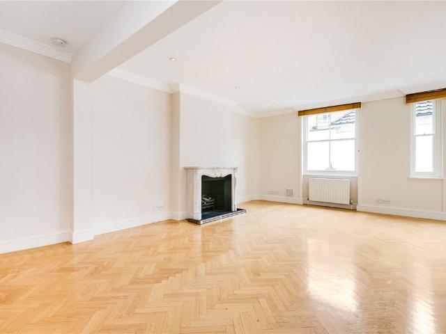Apartment for rent in South Kensington, Greater London