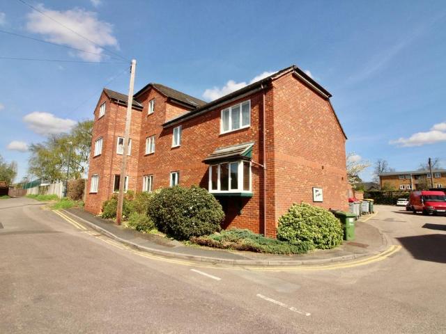 Apartment for rent in Milverton, Green Close