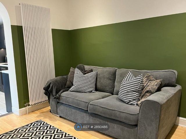 Room for rent in Brompton, Gillingham