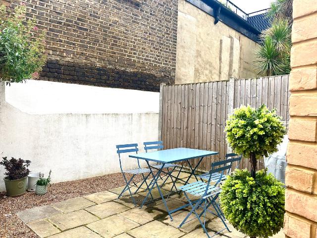 Apartment for rent in Greater London