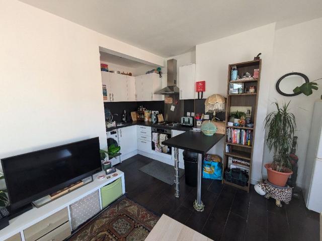 Apartment for rent in Saltmead, Falcon Lodge