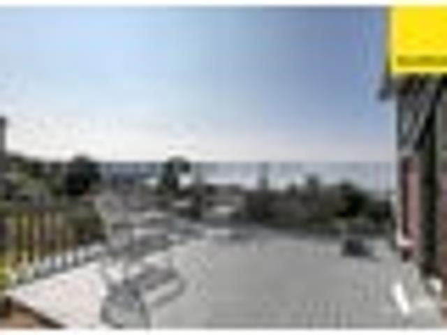 House for rent in Oratia