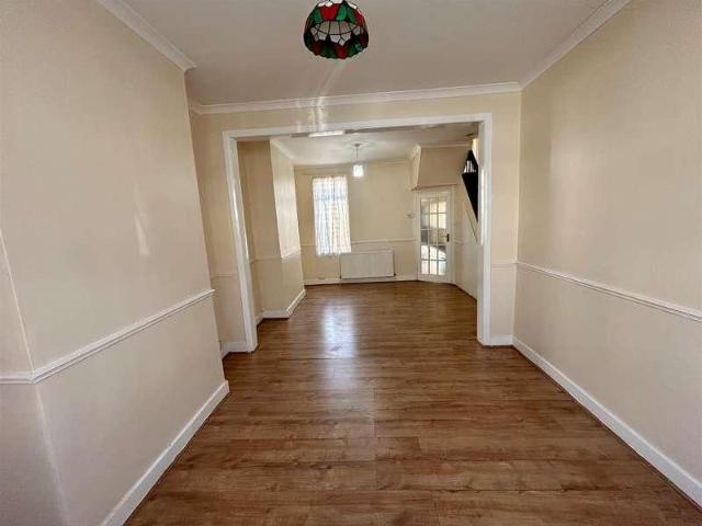 House for rent in Lower Edmonton, Greater London