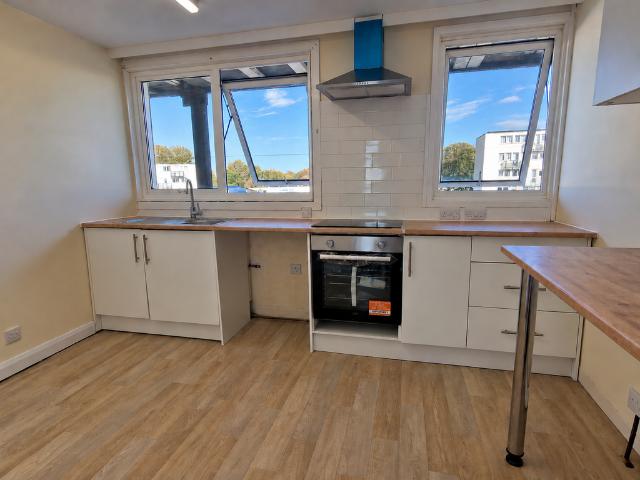Apartment for rent in Rowner, Gosport