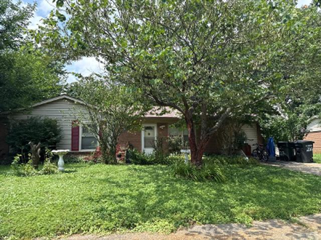 House for sale in Jeffersonville, Indiana