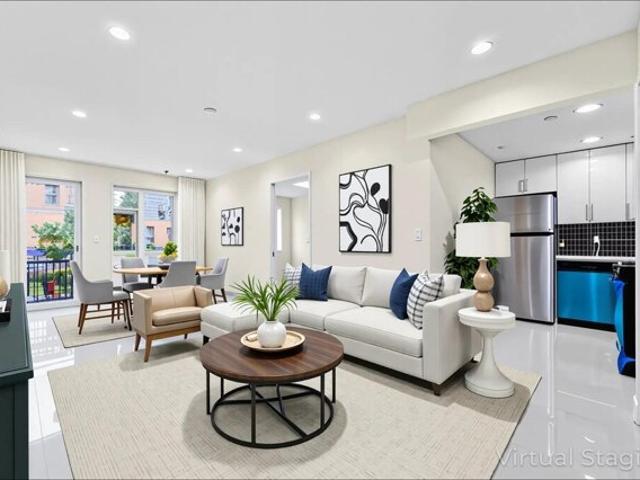 Condo for sale in Elmhurst