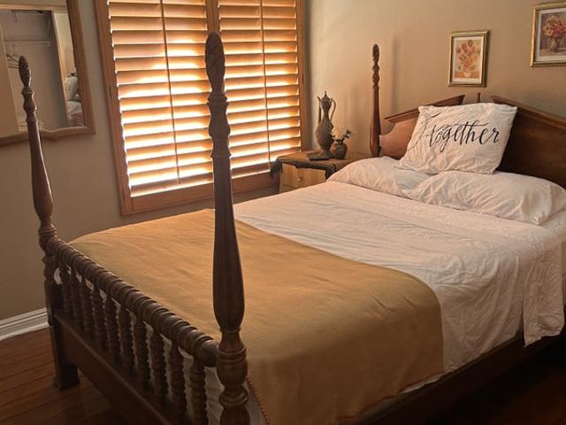 Room for rent in Corona, California