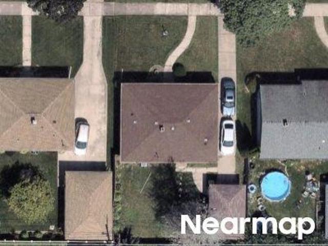 House for sale in Racine, Racine County