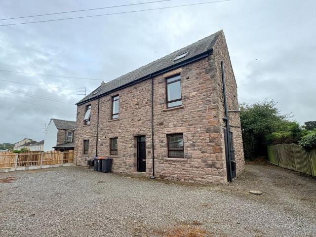 Apartment for rent in Distington
