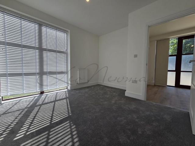 Apartment for rent in Riverdene, Priest Down