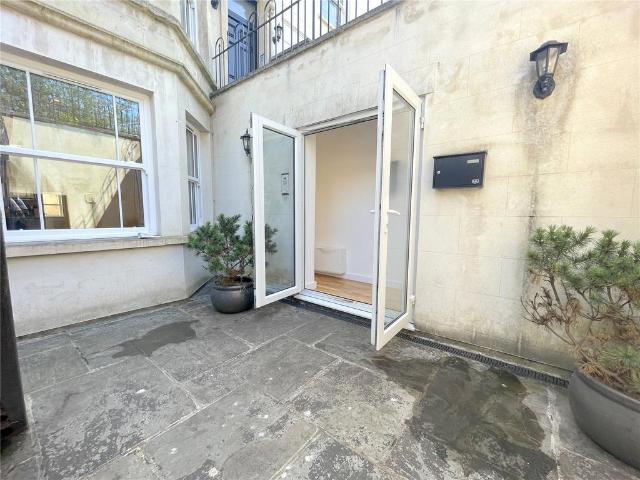 Apartment for rent in Wapping Wharf, Feckenham