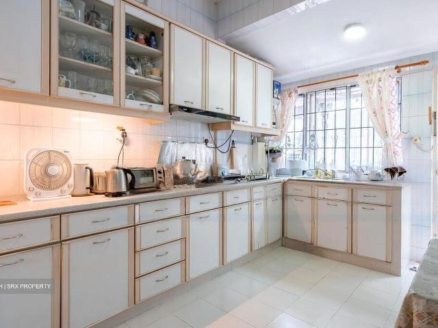 Detached House for sale in Holland