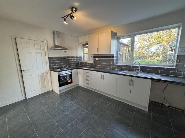 House for rent in Shelfield, Walsall