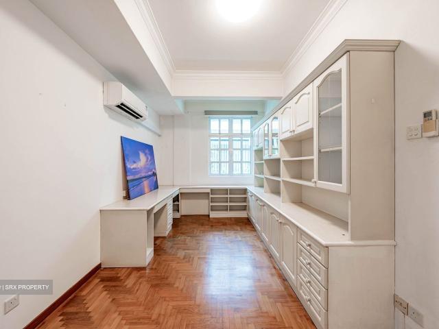 Apartment for sale in Bukit Timah