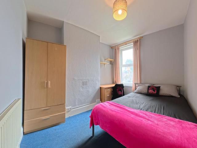 House for rent in Queen's Park, Brighton & Hove