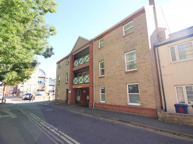 Apartment for rent in Newtown, Cambridge