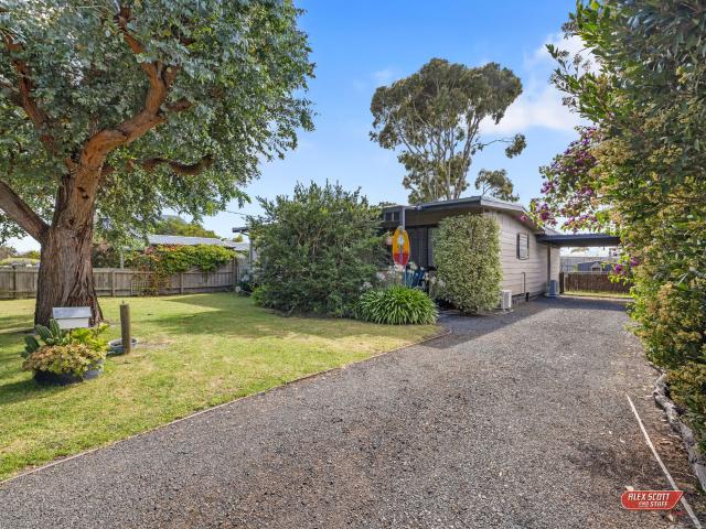 House for rent in Coronet Bay, Victoria