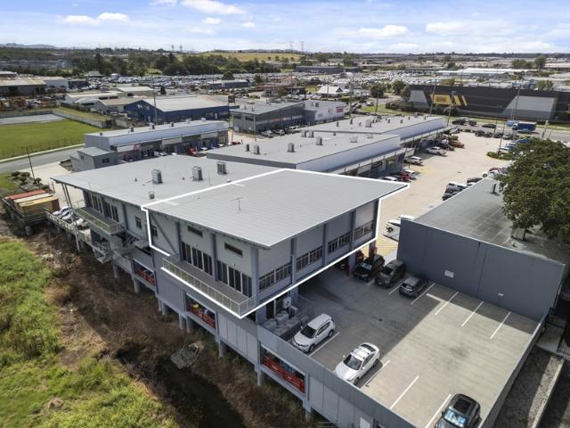 Office for rent in Toombul, Queensland
